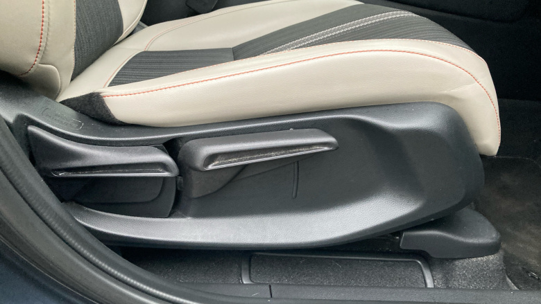 Honda HR-V 1.5 eHEV Advance Style 5dr CVT Hybrid Hatchback